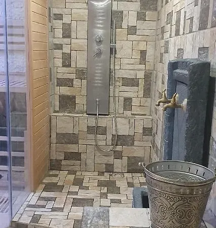 Casa de hóspedes Ml83 3*